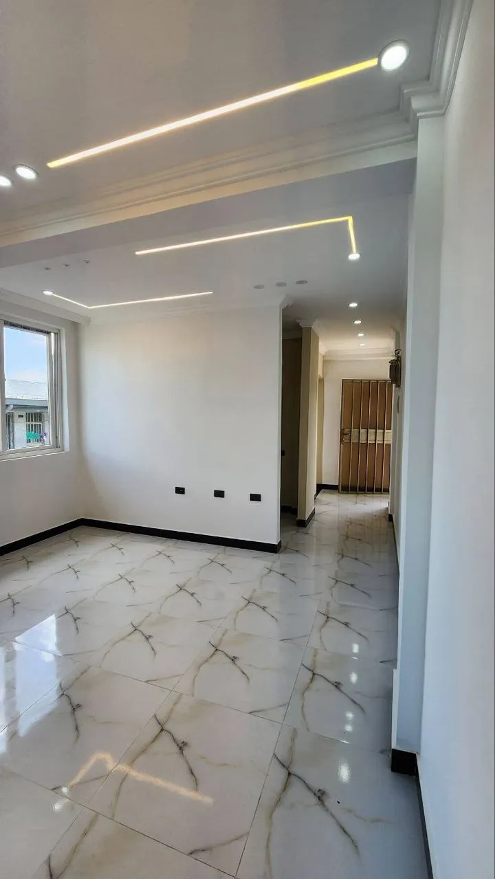 1-Bedroom Summit Condominium 47sqm – photo 9