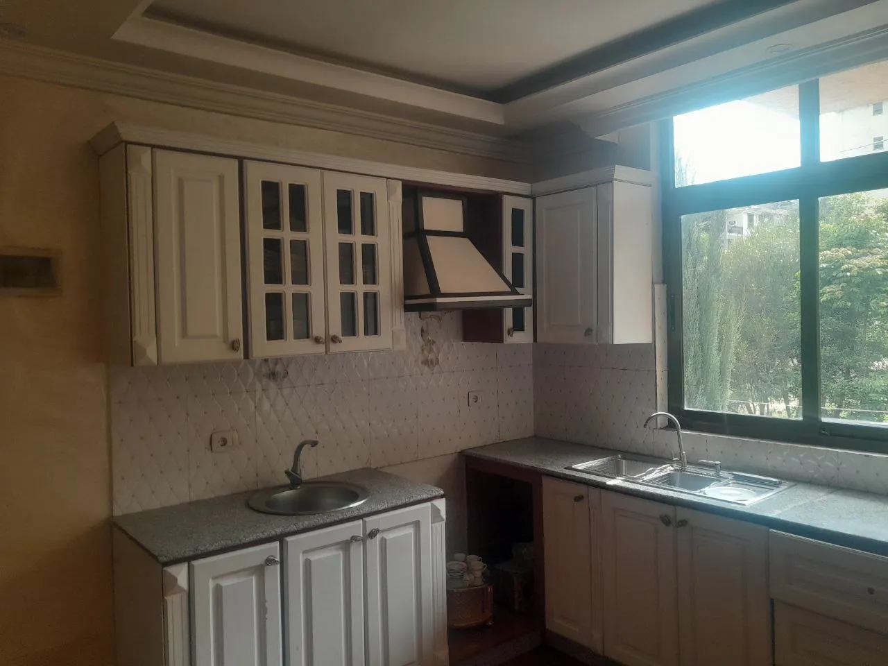 G+3 House for Sale in Summit – photo 3