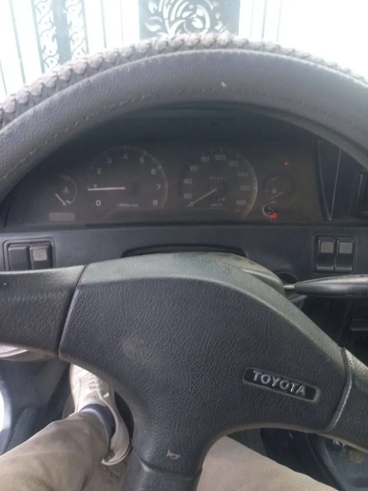 Toyota Sedan 1992 Injection – photo 4