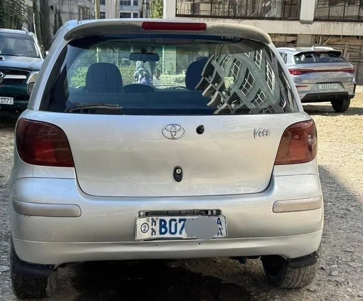 Toyota Platz 2002 Automatic – photo 8
