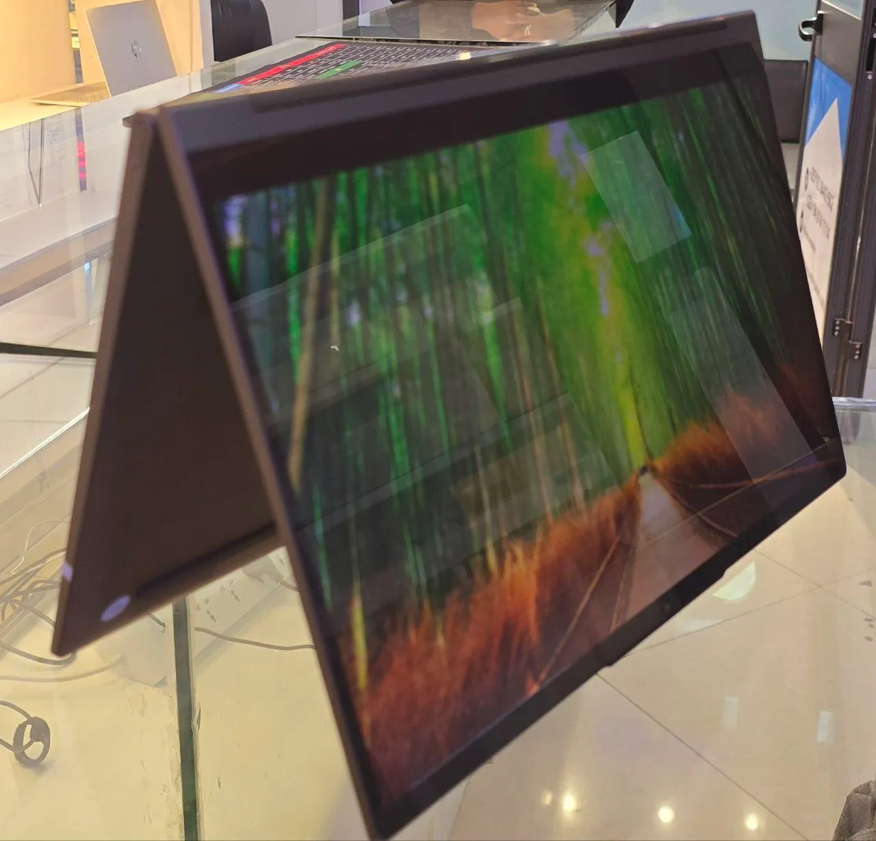 Lenovo Yoga 7i X360 Convertible – photo 4