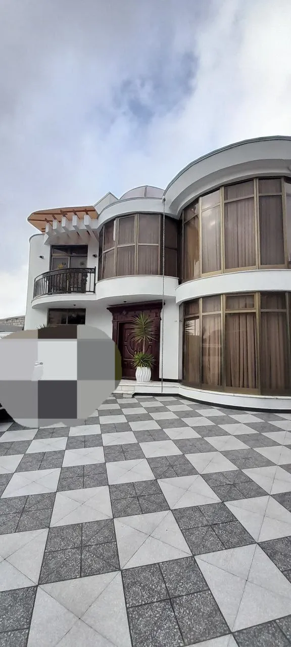 360 sqm House in Compound – photo 4