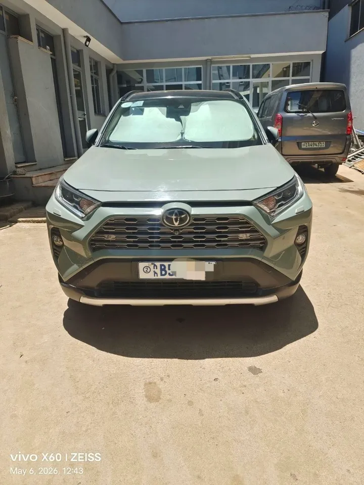 Toyota RAV4 2020 Full Option – photo 8