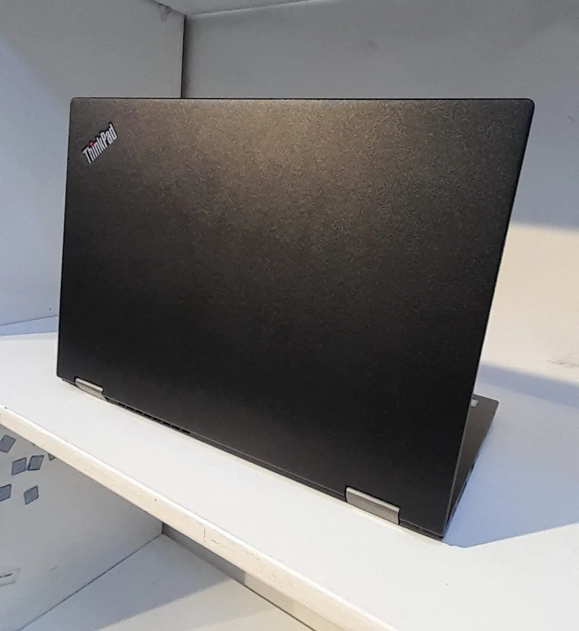 Lenovo ThinkPad Yoga X380 i5 – photo 3