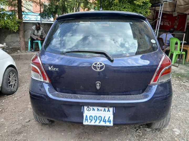 Toyota Yaris Compact 2008 Automatic – photo 3