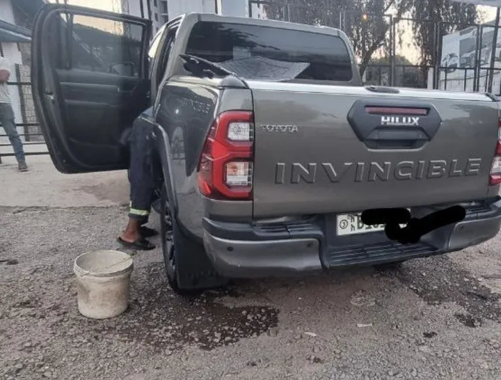 2021 Toyota Hilux Invincible Double Cab – photo 7