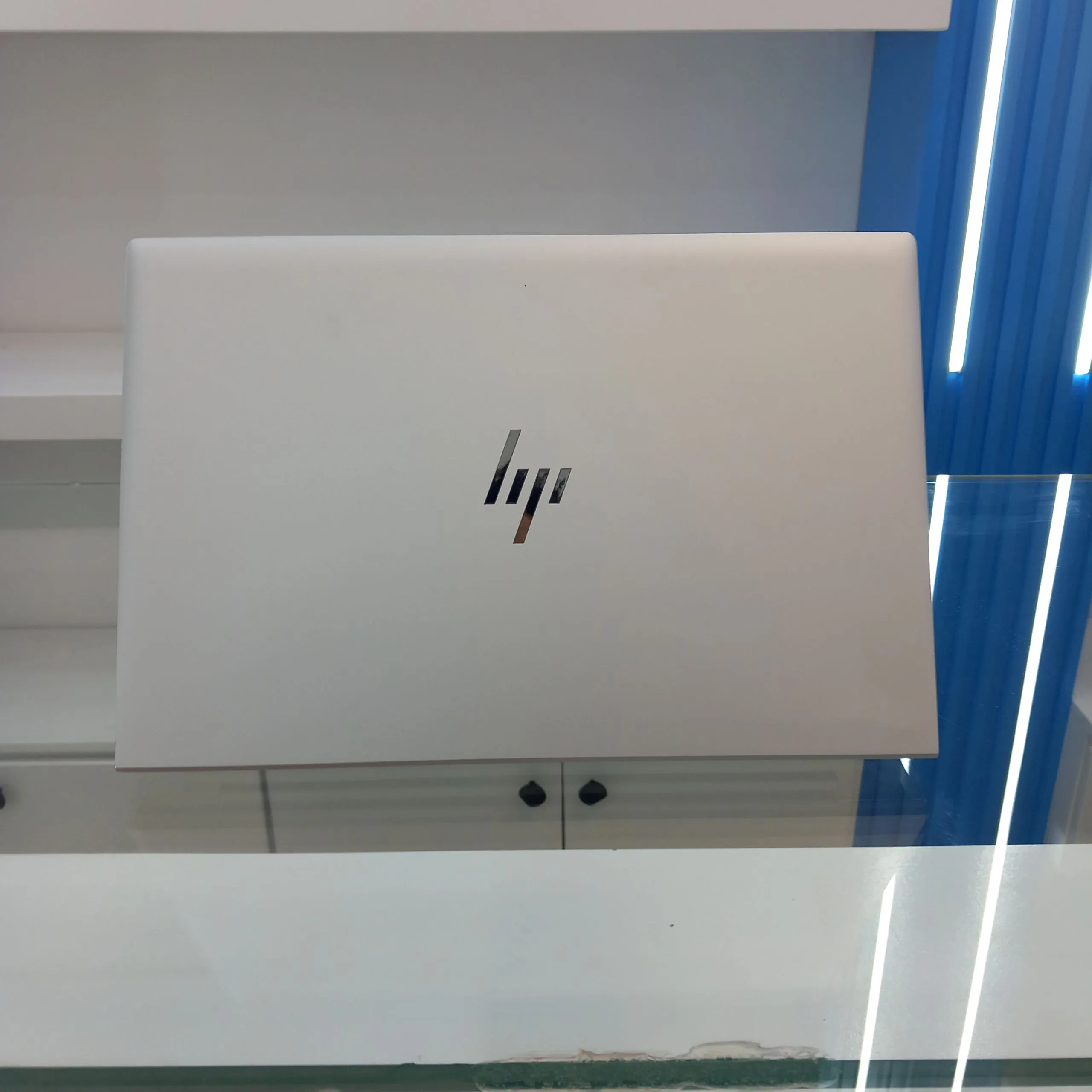 HP EliteBook 830 G8 Laptop – photo 5