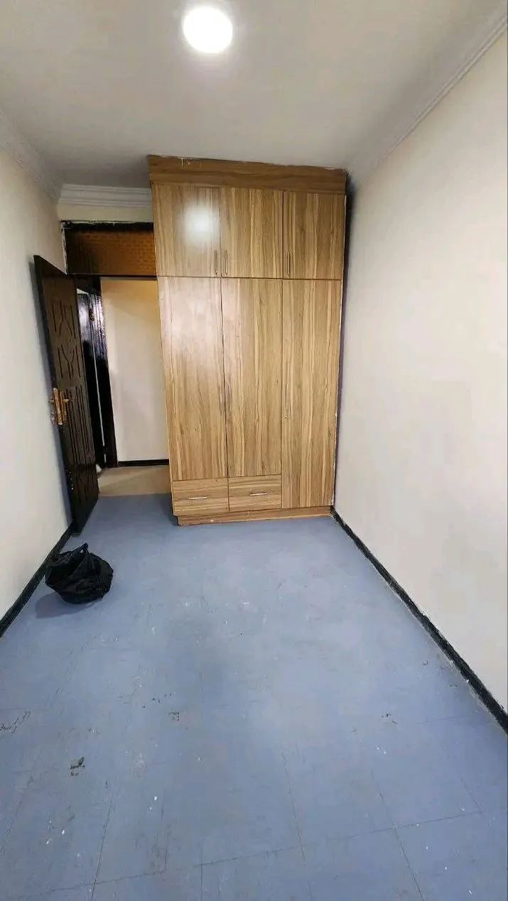 2-Bedroom Summit Condominium House – photo 6