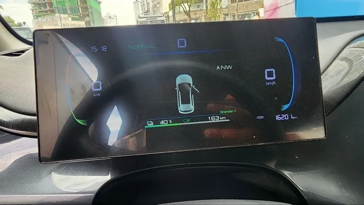 BYD E2 2025 – photo 3