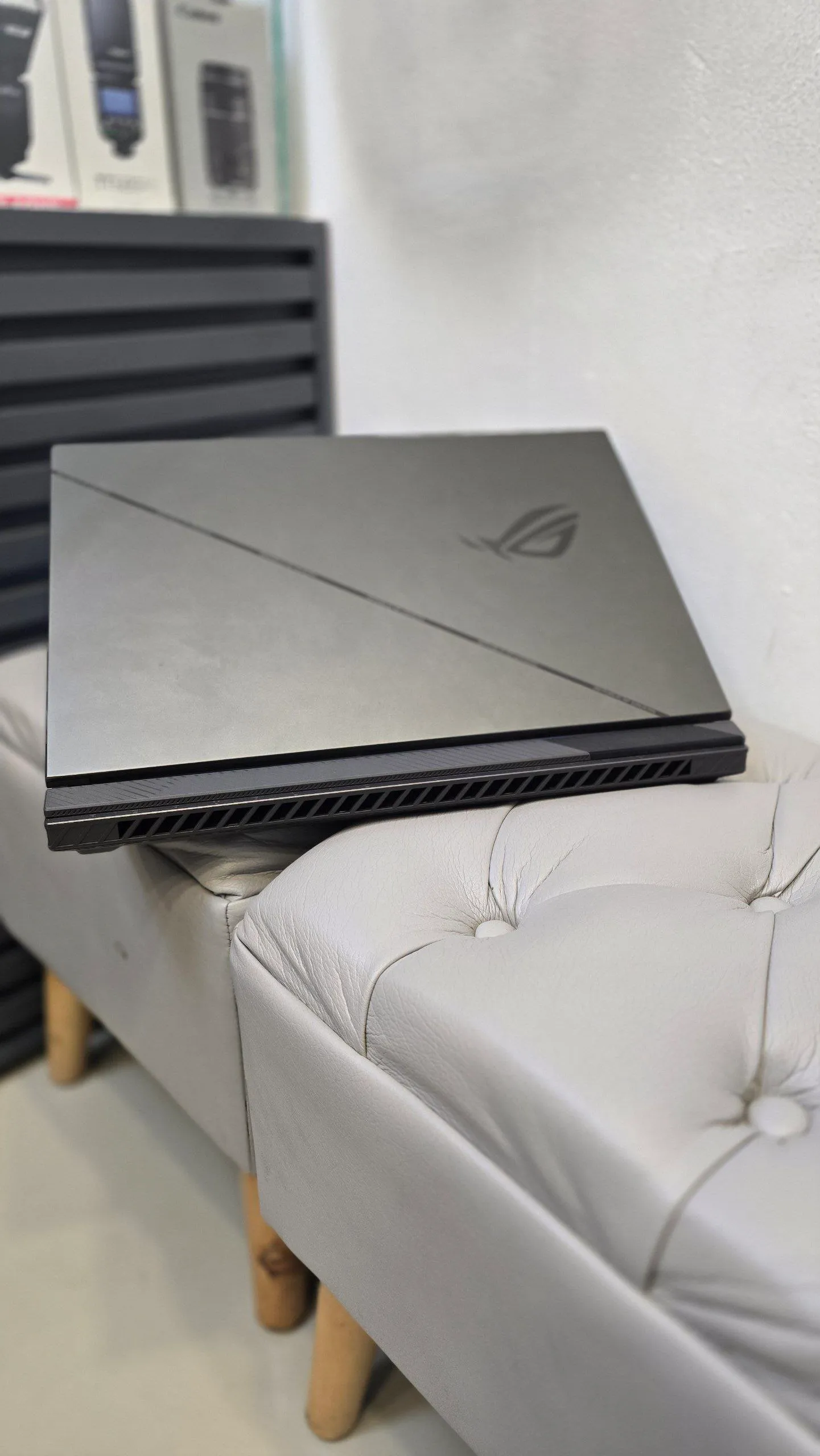 Asus ROG G814JV i9 RTX 4080 – photo 3