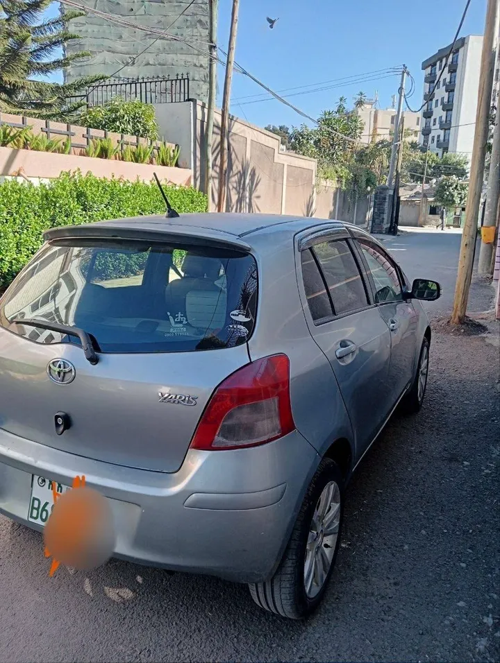 Toyota Yaris 2008 Automatic – photo 4