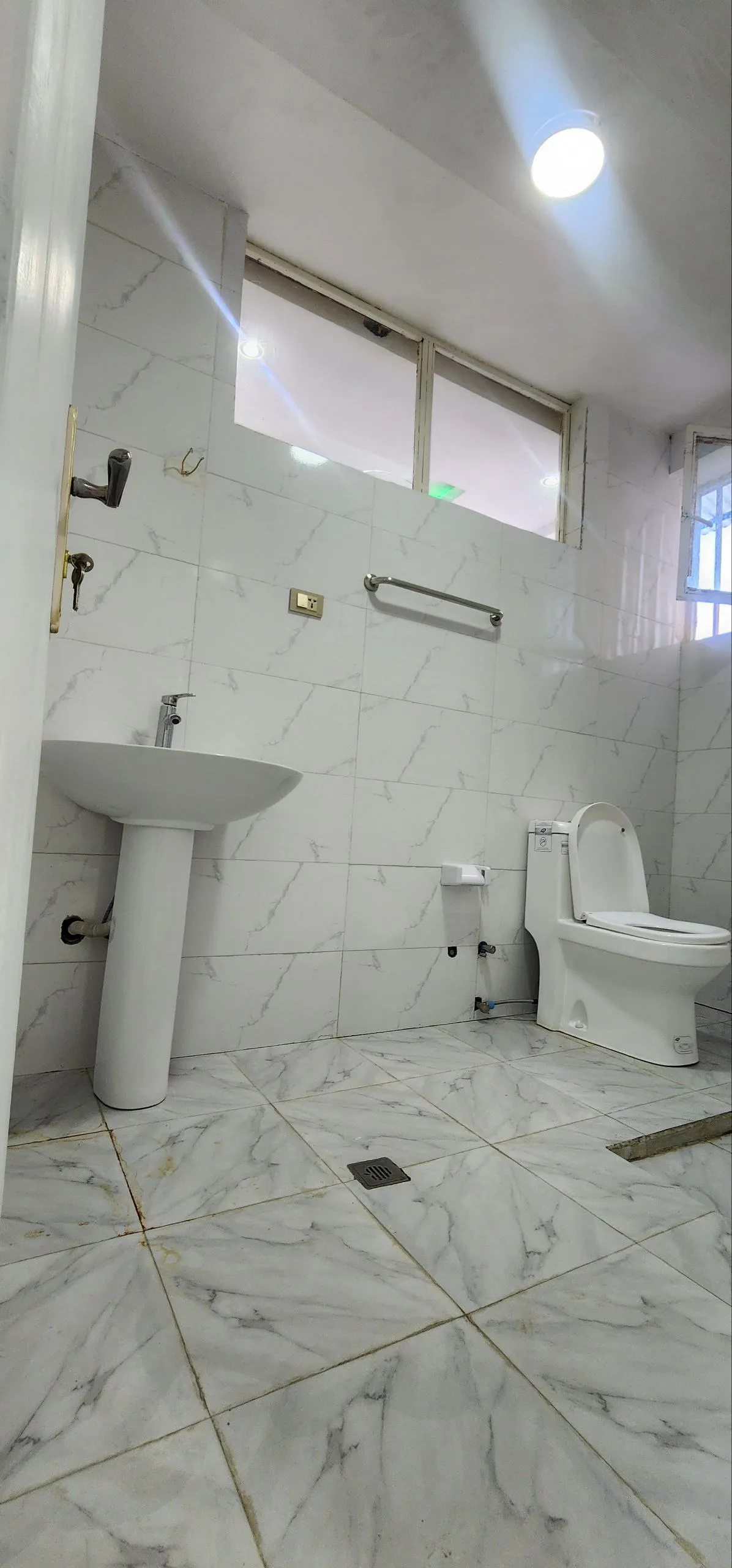 3 Bedroom Ground Floor House – photo 4