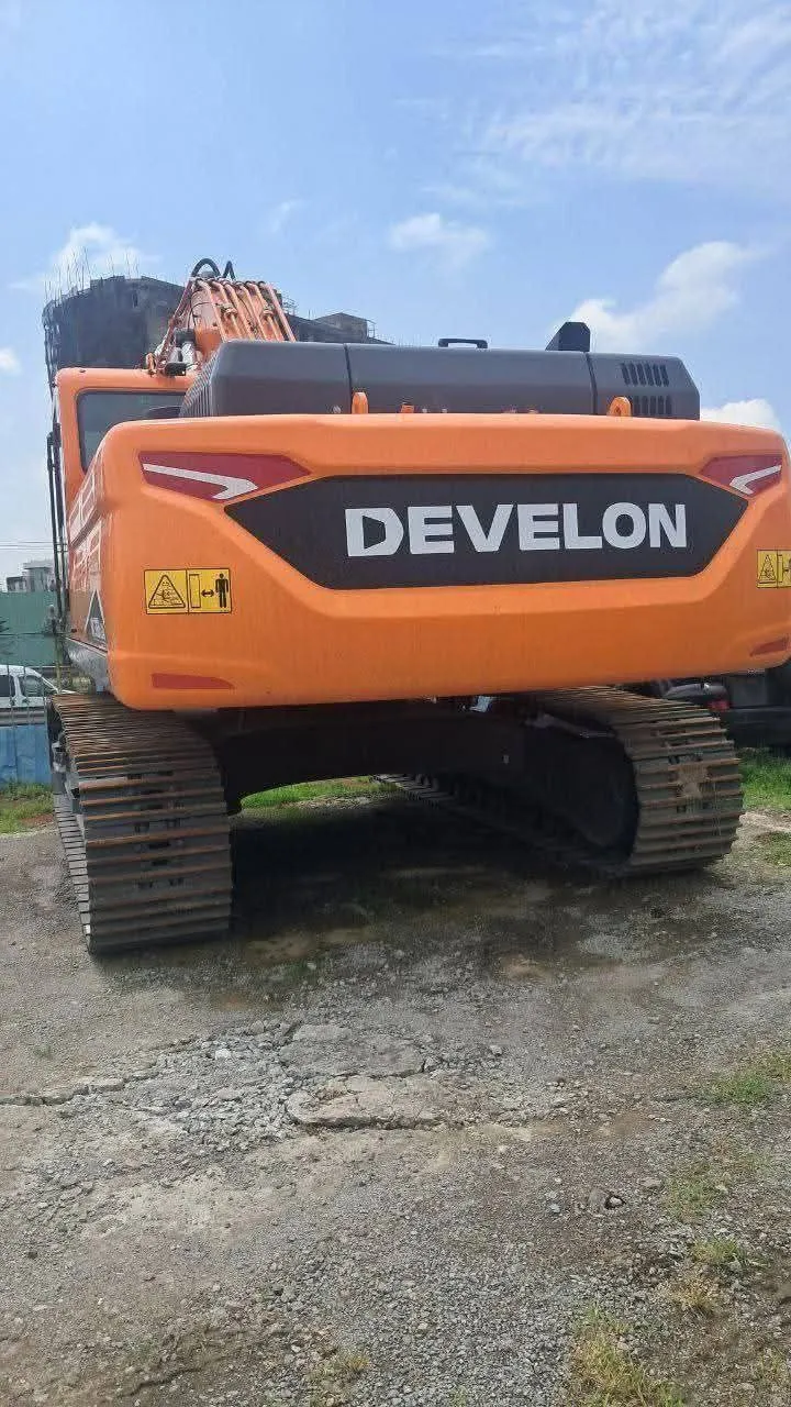 Develon DX360LC Excavator – photo 4