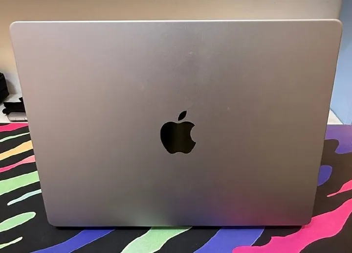 Apple MacBook Pro M3 14.2 Inch – photo 4