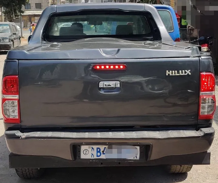 Toyota Hilux 2008 Manual Diesel – photo 3