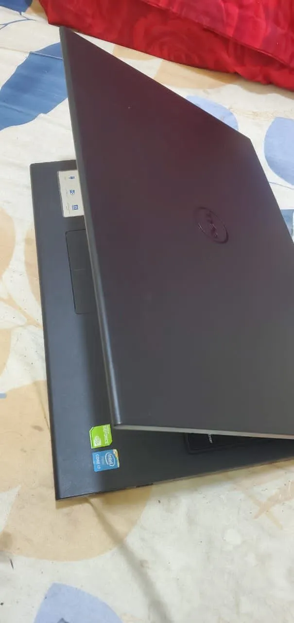 Dell Inspiron 15 i7 Laptop – photo 4