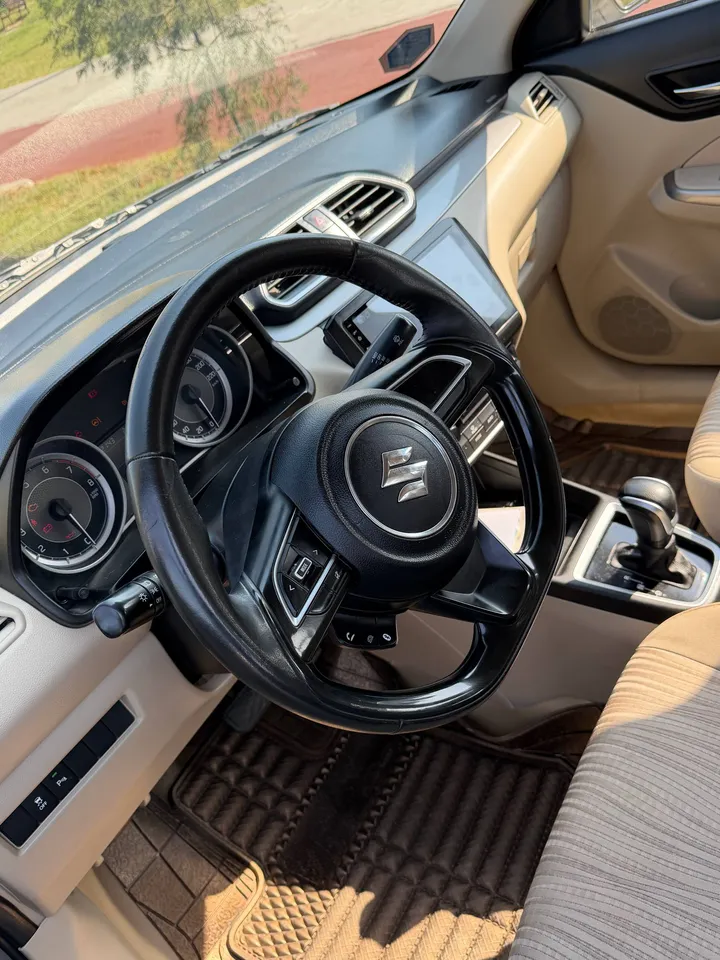 Suzuki Dzire 2022 Automatic – photo 7