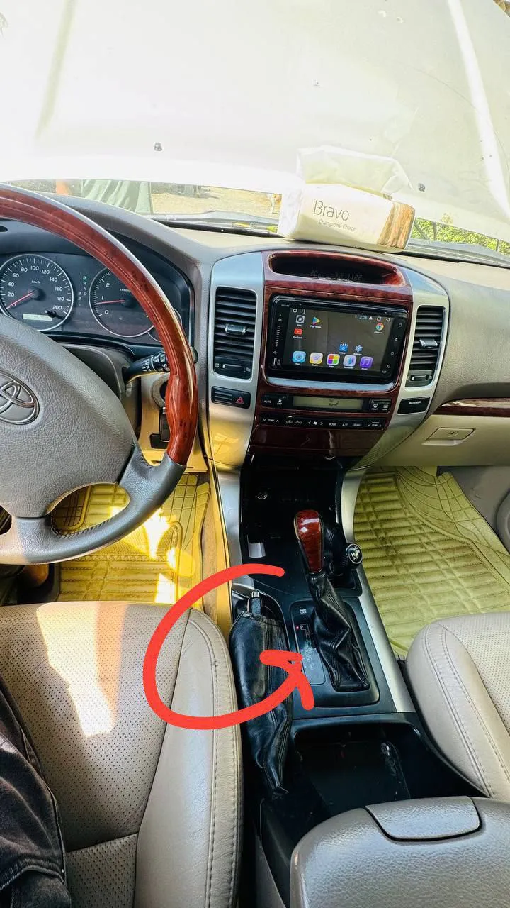 Toyota Landcruiser Prado 2009 – photo 4
