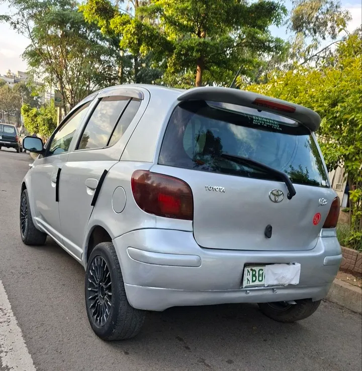 Toyota Vitz 2004 Automatic – photo 5