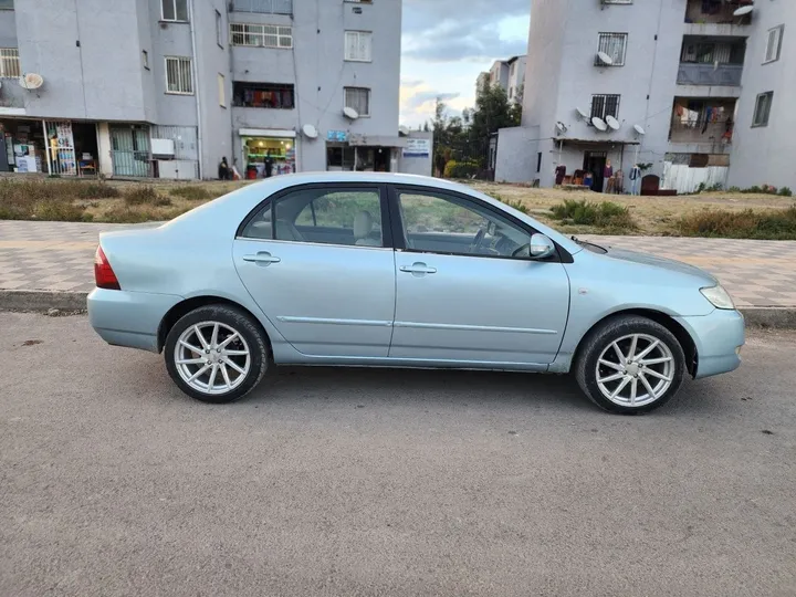 Toyota Corolla 2006 Manual – photo 3