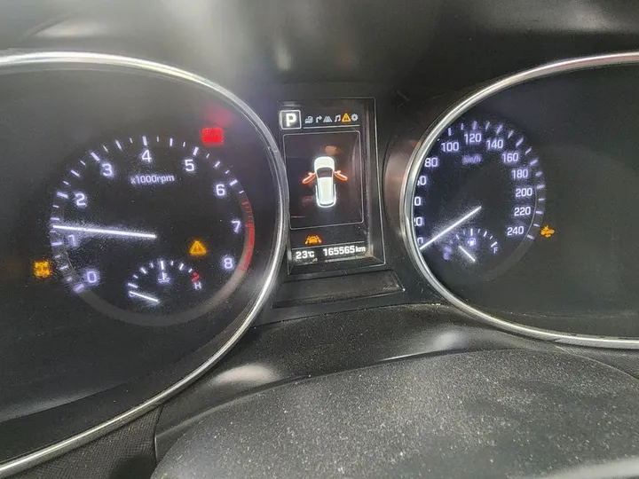 Hyundai Santa Fe 2017 Automatic – photo 3