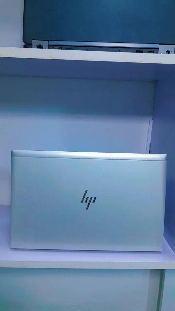 HP EliteBook 850 G8 – photo 3