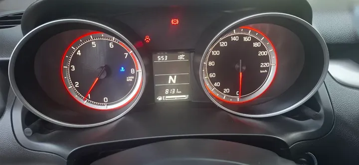 Suzuki Swift 2022 Full Option – photo 9