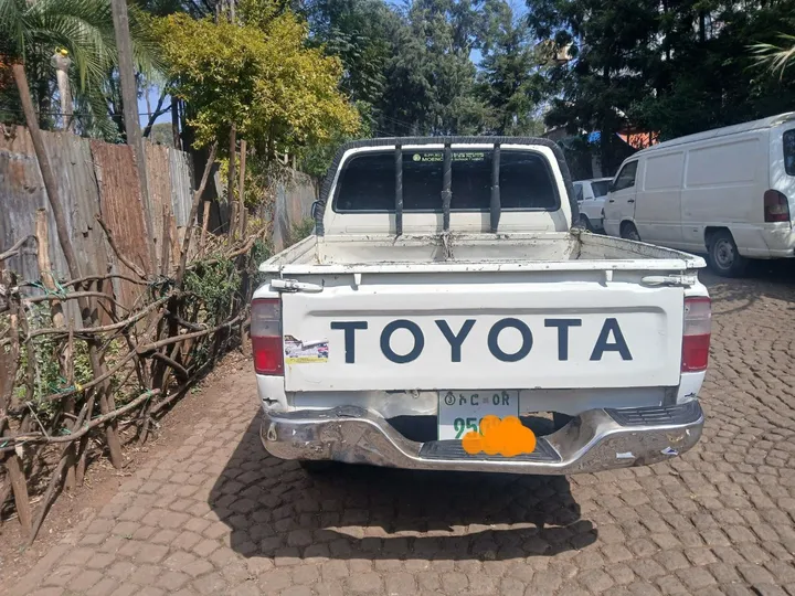 Toyota 3L Double Cab Pickup 2002 – photo 3