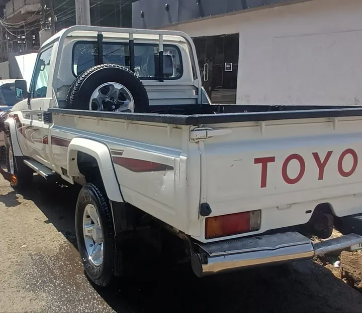 Toyota Land Cruiser 1HZ 2015 – photo 5