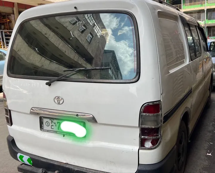 Toyota D4D Van 2011 – photo 4