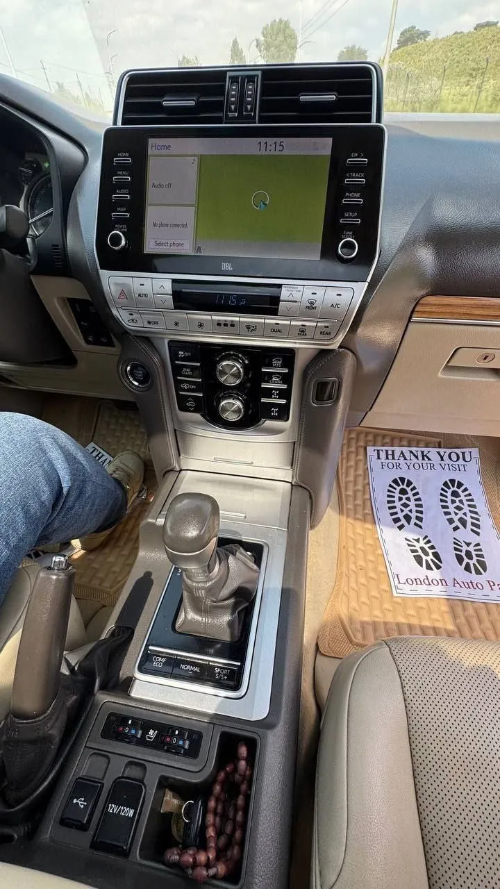 Toyota Prado 2019 Diesel Automatic – photo 3