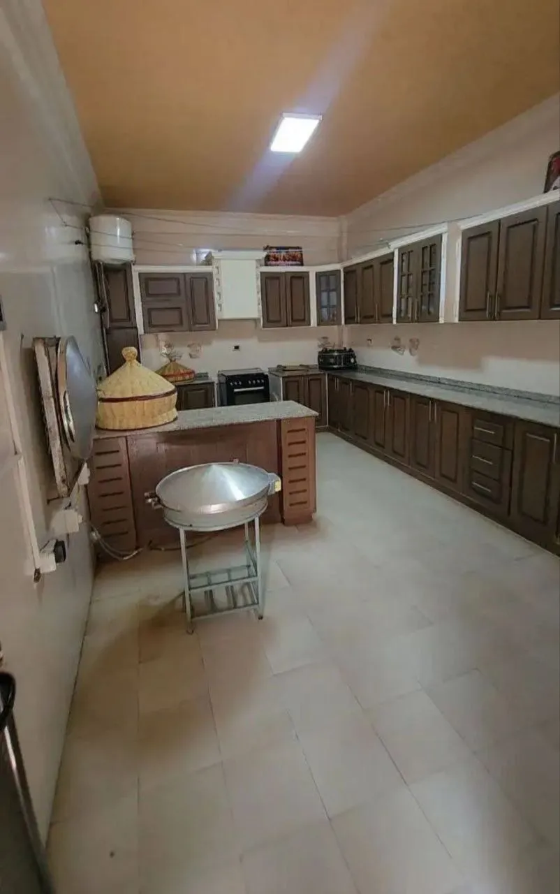 G+1 House 337 sqm Summit Area – photo 6
