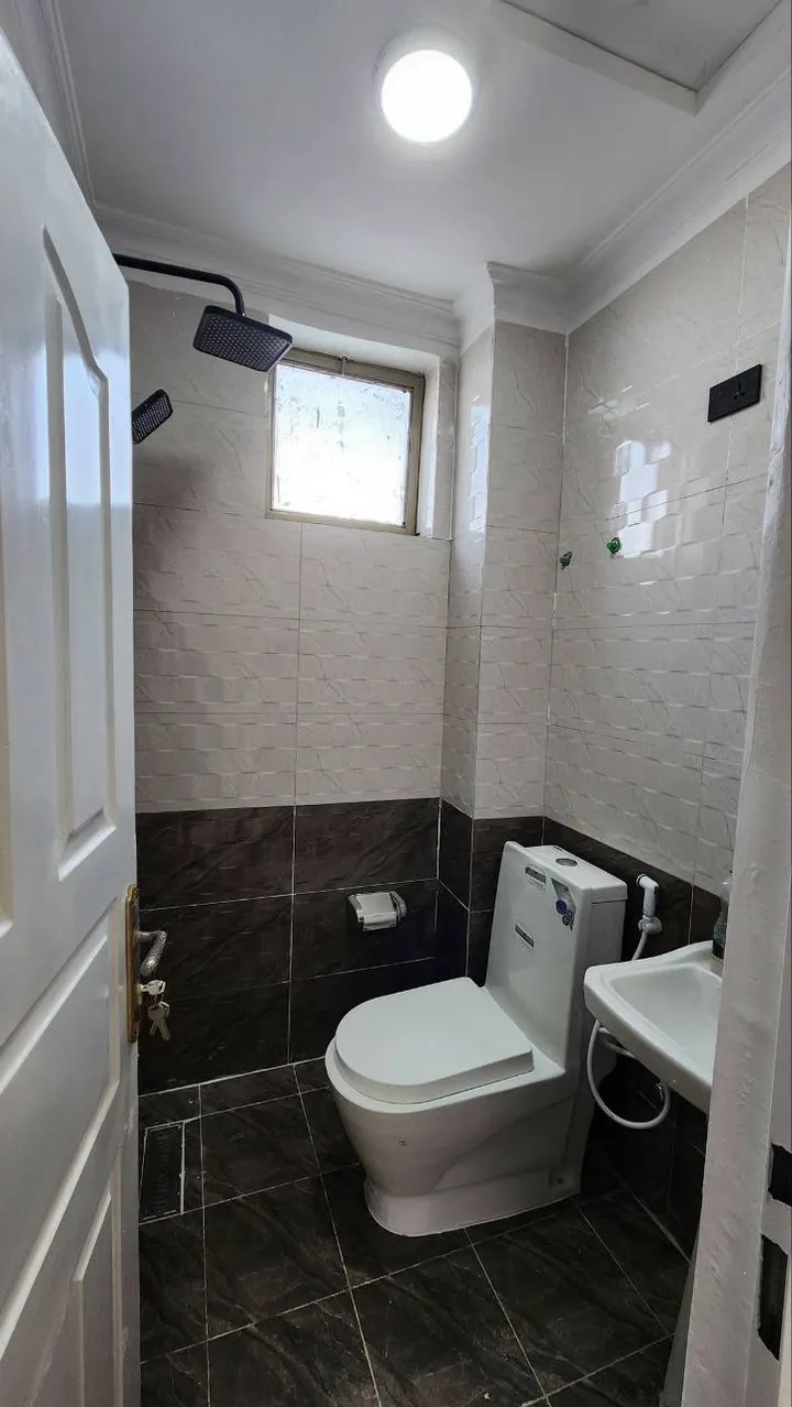 1-Bedroom Summit Condominium 47sqm – photo 5
