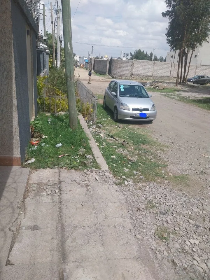 Toyota Hatchback 2000 Automatic – photo 3