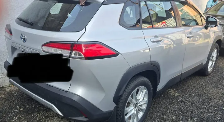 2023 Toyota Corolla Cross Hybrid – photo 6