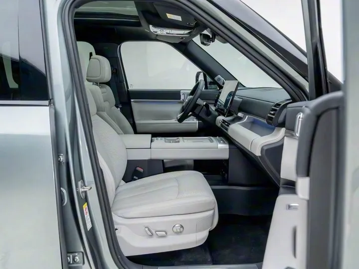 BYD Leopard Ultra Titanium 7 Hybrid – photo 5