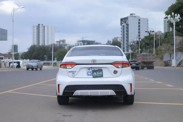 Toyota Corolla Levin 2023 Sedan – photo 5