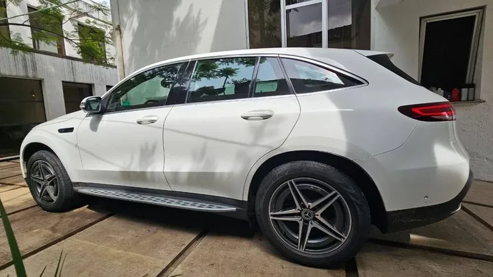 2023 Mercedes-Benz EQC 400 AMG – photo 8