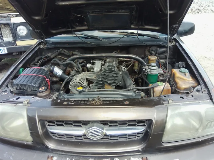 Suzuki Grand Vitara 1999 – photo 3