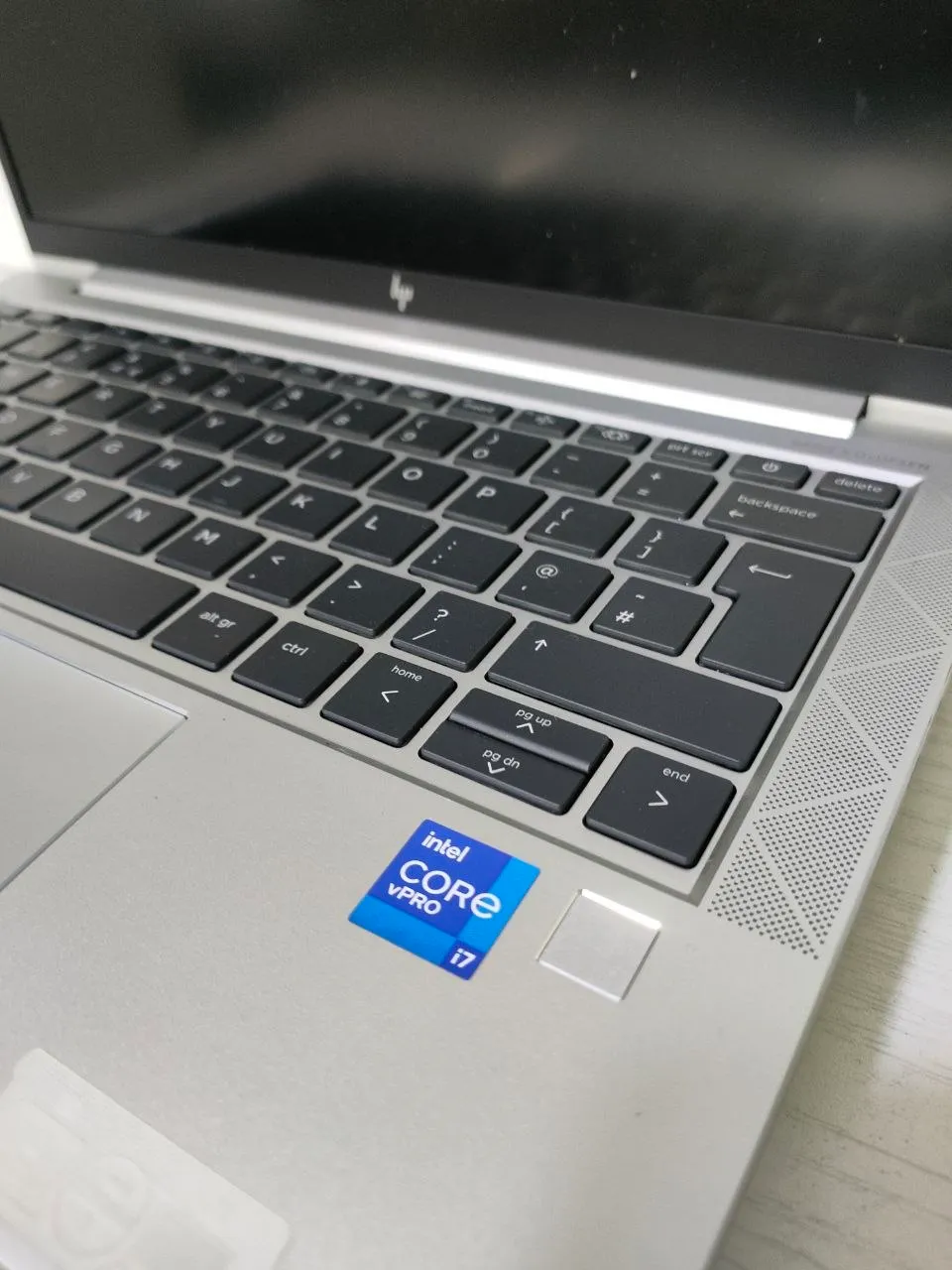 HP EliteBook 830 G8 Laptop – photo 4