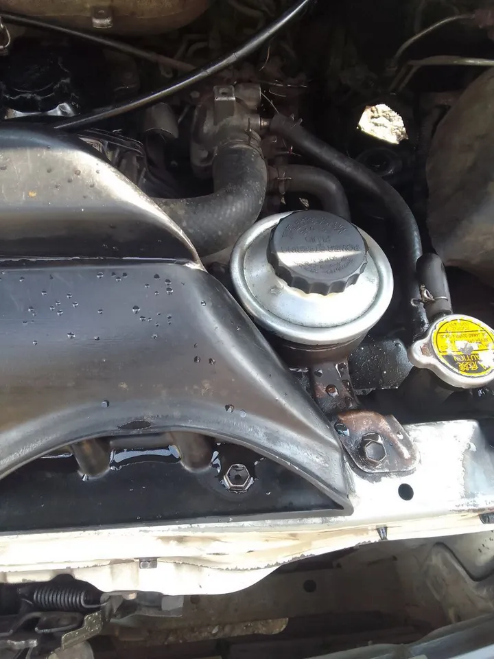 Toyota Dolphin 2L Diesel Manual – photo 8