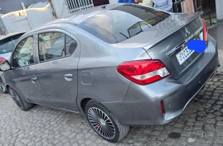 Mitsubishi Attrage 2022 Automatic – photo 3