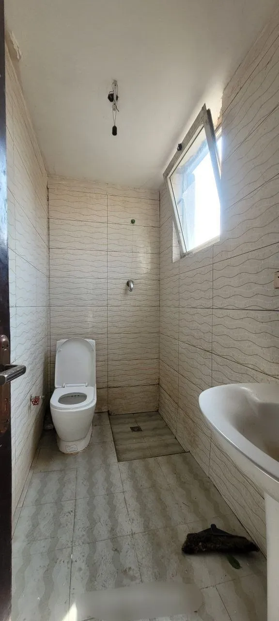 2-Bedroom 81sqm 40/60 Condominium Ayat – photo 6