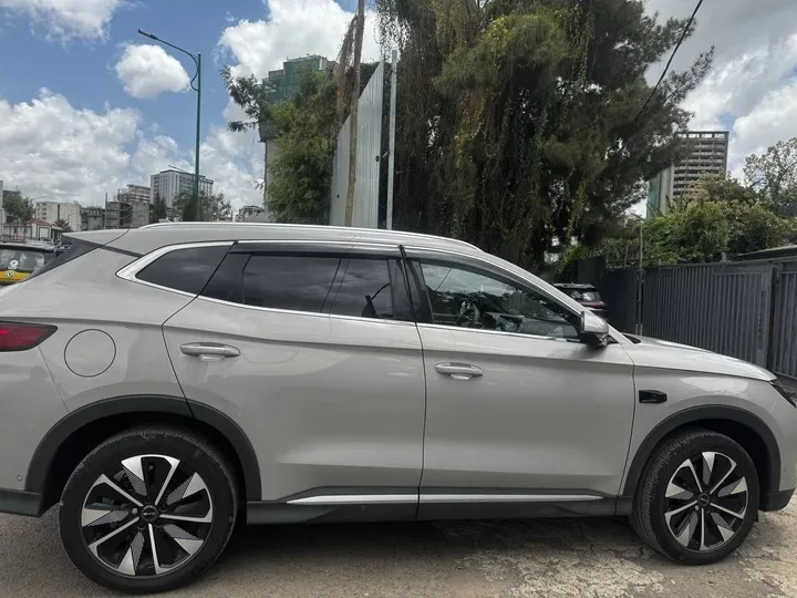 2025 BYD Song Plus EV 605km – photo 3