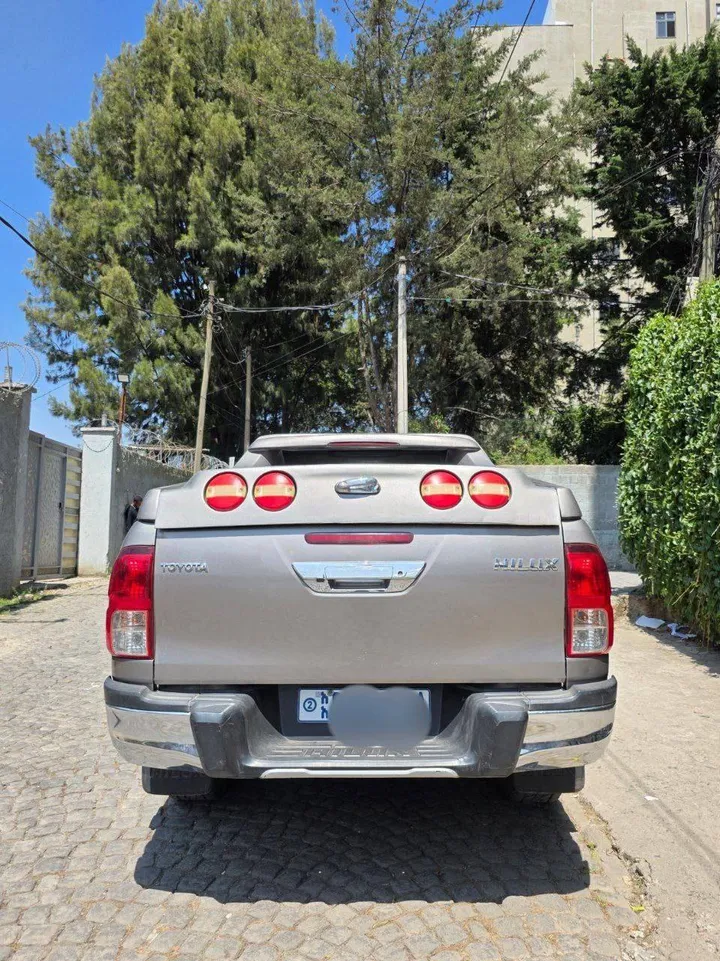 Toyota Hilux Extra Cab 2020 – photo 4