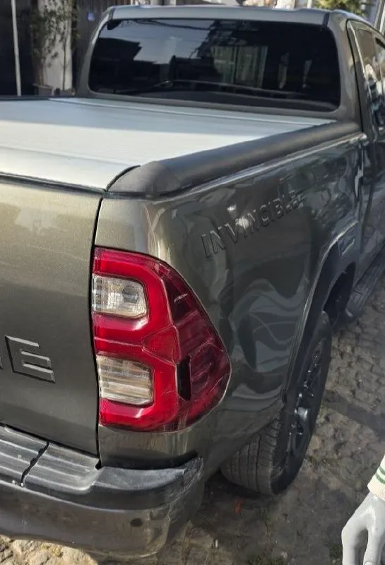 Toyota Hilux Invincible King Cab 2021 – photo 5