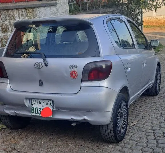 Toyota Vitz 2001 – photo 4