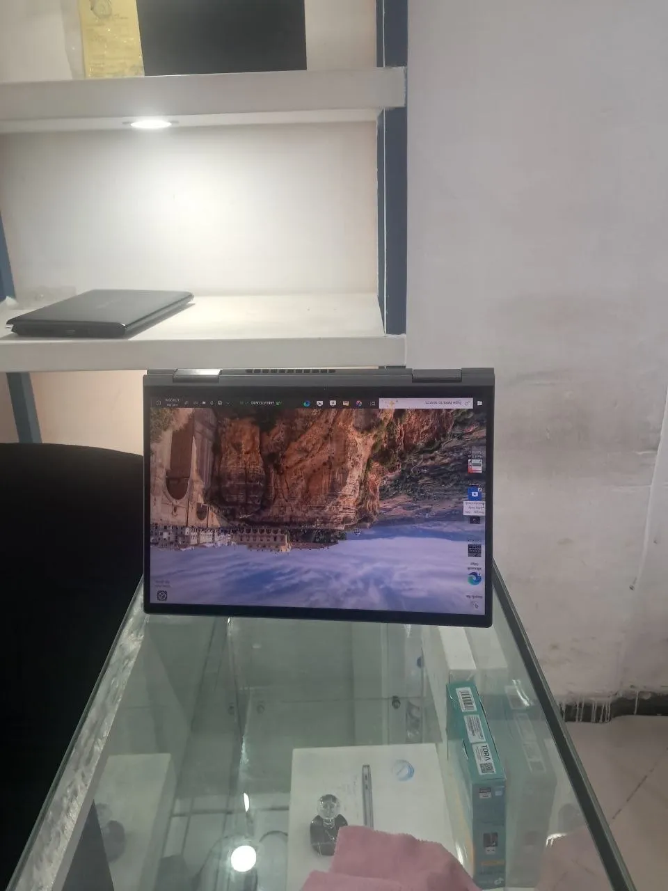 Lenovo X1 Yoga Core i7 Laptop – photo 3
