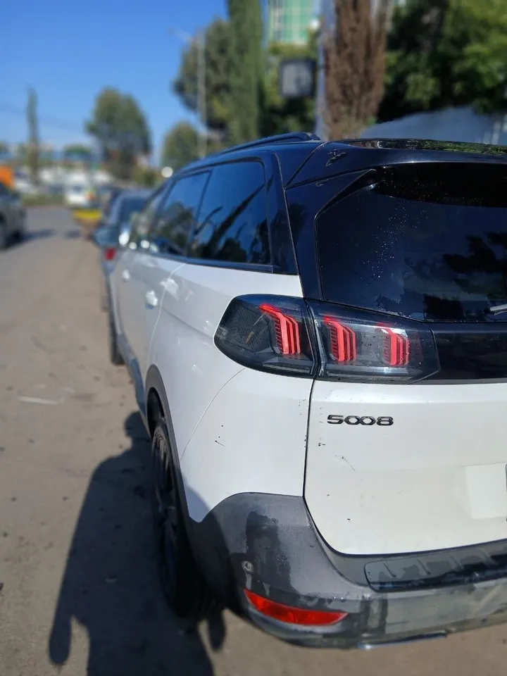Peugeot 5008 GT Line 2022 SUV – photo 3