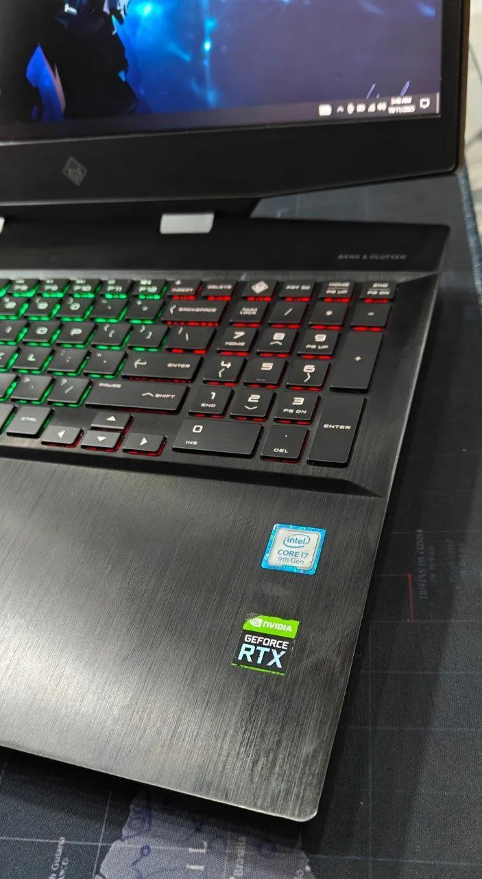 HP Omen Core i9 RTX 2080 Laptop – photo 4